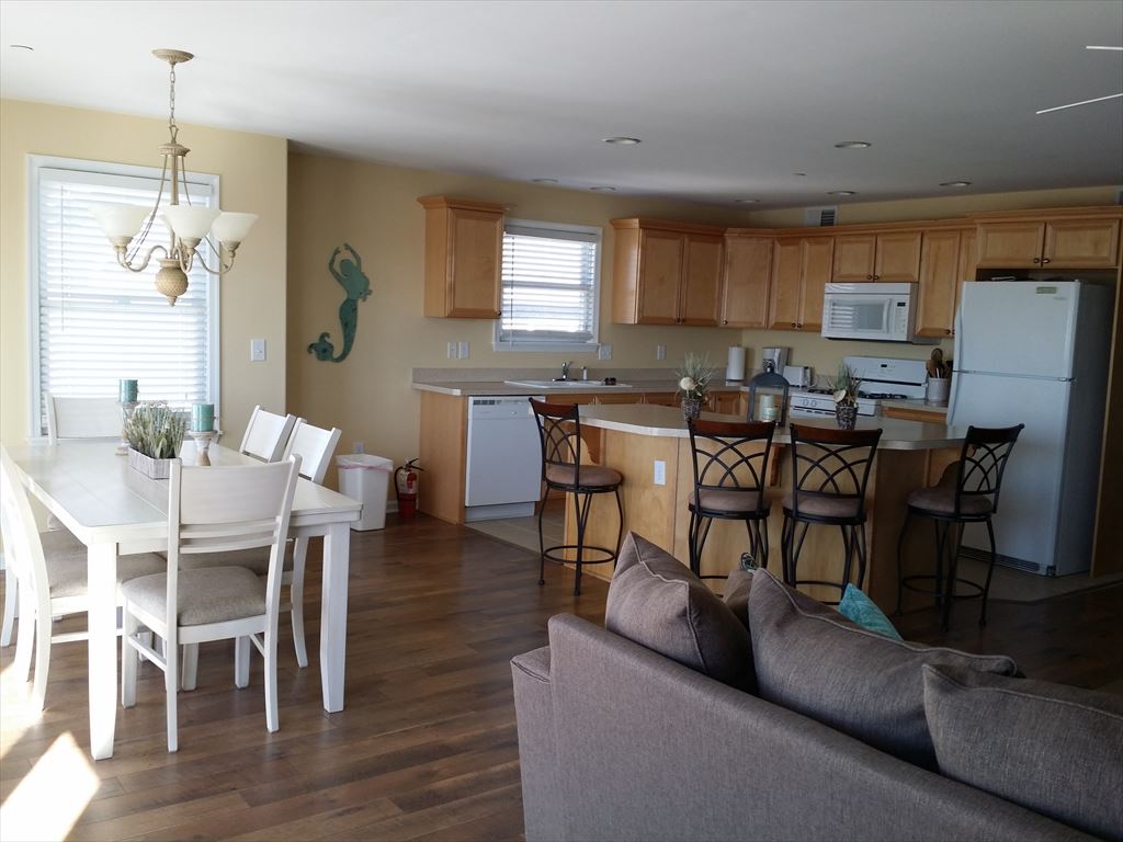 1810 NEW JERSEY AVENUE 303 NORTH WILDWOOD RENTALS WITH POOLS